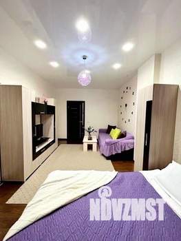 1-к квартира, посуточно, 46м2, 1/1 этаж