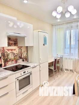 1-к квартира, посуточно, 43м2, 13/25 этаж