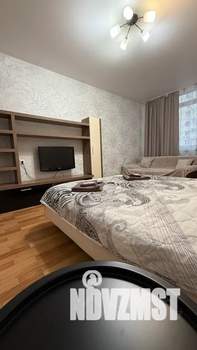 1-к квартира, посуточно, 45м2, 6/16 этаж