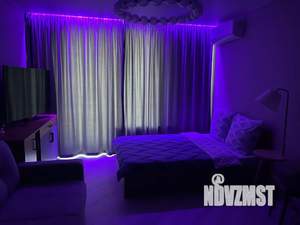 Студия квартира, посуточно, 35м2, 24/25 этаж