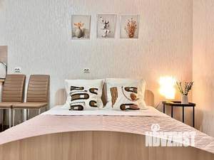 Студия квартира, посуточно, 47м2, 10/25 этаж