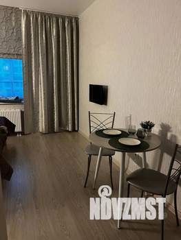 Студия квартира, посуточно, 23м2, 6/17 этаж