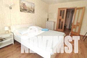 1-к квартира, посуточно, 43м2, 6/9 этаж