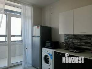 1-к квартира, посуточно, 34м2, 10/25 этаж