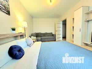 1-к квартира, посуточно, 38м2, 23/26 этаж