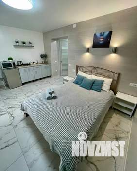 Студия квартира, посуточно, 25м2, 1/9 этаж