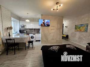 Студия квартира, посуточно, 30м2, 4/5 этаж