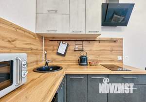 1-к квартира, посуточно, 38м2, 2/20 этаж