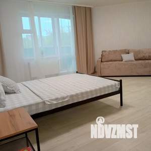 2-к квартира, посуточно, 60м2, 4/17 этаж