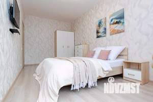 1-к квартира, посуточно, 42м2, 1/1 этаж