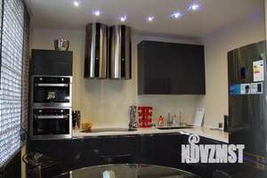 2-к квартира, посуточно, 65м2, 1/1 этаж