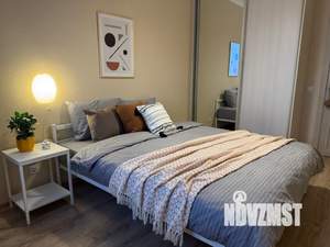 1-к квартира, посуточно, 56м2, 23/25 этаж