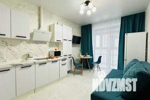 1-к квартира, посуточно, 39м2, 11/25 этаж