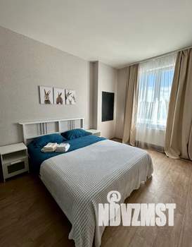 1-к квартира, посуточно, 40м2, 4/25 этаж