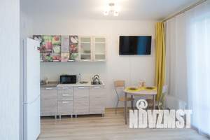 1-к квартира, посуточно, 33м2, 4/25 этаж