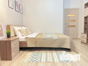 1-к квартира, посуточно, 45м2, 3/25 этаж