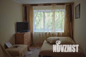 1-к квартира, посуточно, 32м2, 3/5 этаж