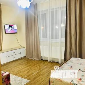 1-к квартира, посуточно, 42м2, 3/20 этаж