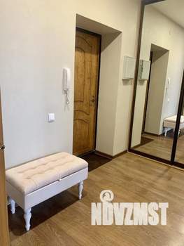 1-к квартира, посуточно, 42м2, 18/18 этаж