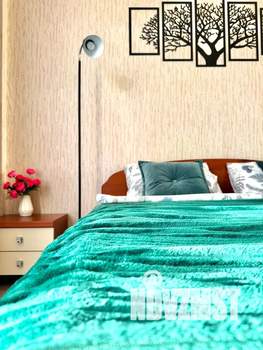 1-к квартира, посуточно, 49м2, 11/25 этаж