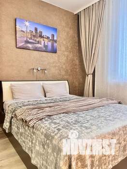 Студия квартира, посуточно, 28м2, 13/16 этаж