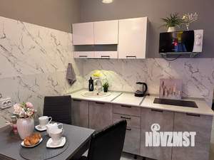 2-к квартира, посуточно, 40м2, 12/25 этаж