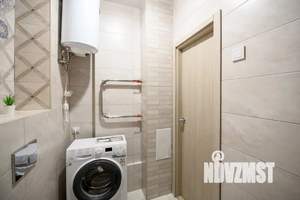 1-к квартира, посуточно, 33м2, 4/25 этаж