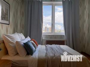 2-к квартира, посуточно, 62м2, 19/25 этаж