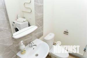 1-к квартира, посуточно, 30м2, 1/8 этаж
