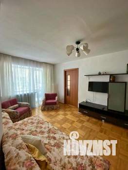 2-к квартира, посуточно, 53м2, 1/1 этаж