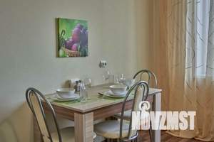 1-к квартира, посуточно, 40м2, 13/20 этаж