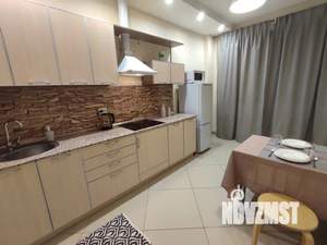 1-к квартира, посуточно, 43м2, 1/1 этаж