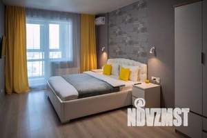 1-к квартира, посуточно, 47м2, 18/25 этаж