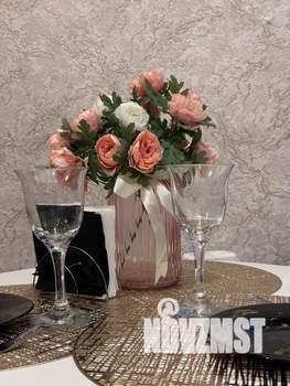 Студия квартира, посуточно, 42м2, 5/5 этаж