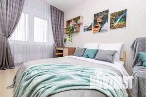 1-к квартира, посуточно, 40м2, 21/25 этаж