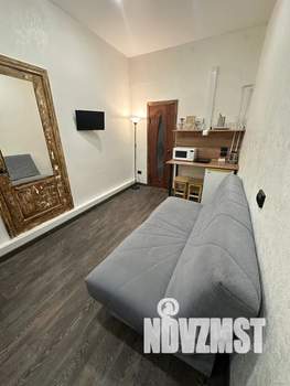 Студия квартира, посуточно, 20м2, 3/3 этаж