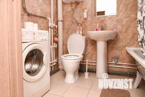 1-к квартира, посуточно, 38м2, 1/1 этаж