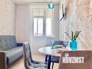 1-к квартира, посуточно, 46м2, 7/18 этаж