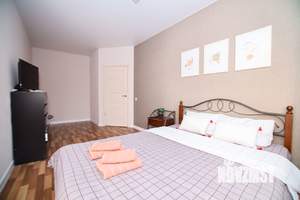 1-к квартира, посуточно, 40м2, 3/10 этаж