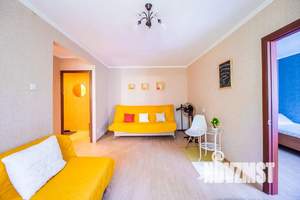 2-к квартира, посуточно, 50м2, 3/5 этаж