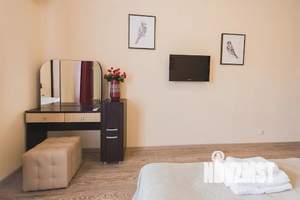 2-к квартира, посуточно, 47м2, 19/25 этаж