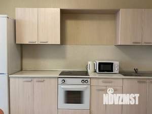 1-к квартира, посуточно, 45м2, 18/23 этаж