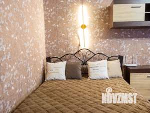 1-к квартира, посуточно, 40м2, 4/10 этаж