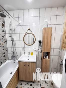 1-к квартира, посуточно, 40м2, 8/10 этаж