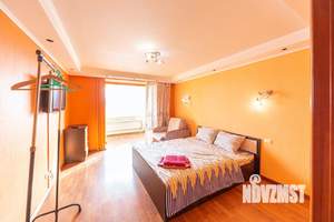 2-к квартира, посуточно, 50м2, 1/1 этаж