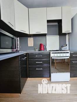 1-к квартира, посуточно, 32м2, 3/5 этаж