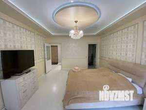 1-к квартира, посуточно, 55м2, 9/25 этаж