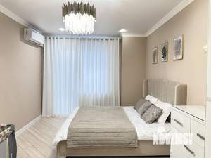 3-к квартира, посуточно, 80м2, 2/20 этаж