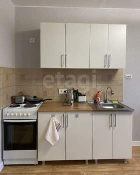 2-к квартира, на длительный срок, 38м2, 3/10 этаж