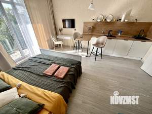 Студия квартира, посуточно, 34м2, 5/8 этаж